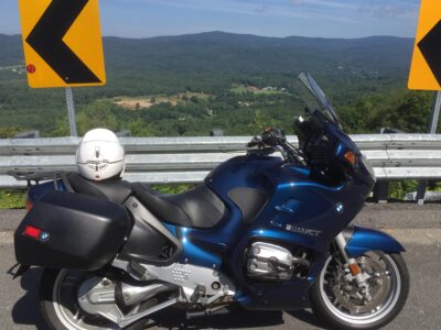 hi is anyone interested in a 2004 R1150RT with 59K miles 860-597-2533